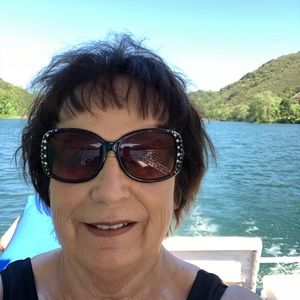 Meet your Posher, Kathy